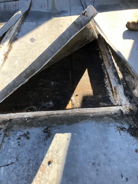 An old lead flat roof and it being replaced — photo 2